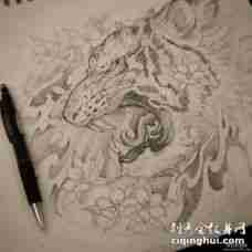传统老虎和花蕊纹身图案手稿