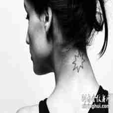 美女脖子八角星纹身图案_黑白八角星几何纹身图片