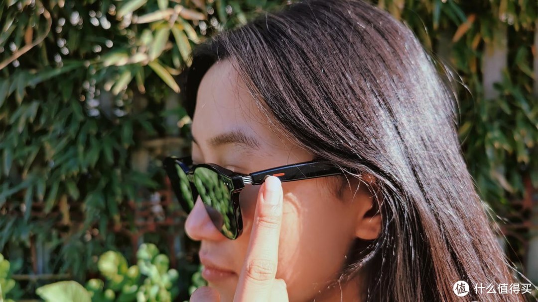 HUAWEI×GENTLE MONSTEREyewear Ⅱ智能眼镜体验，“视看”潮流未来