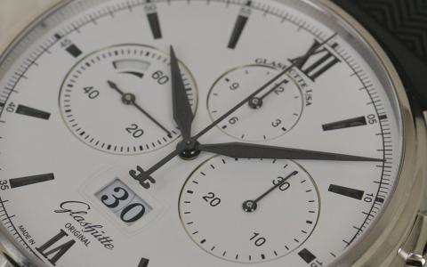 随性优雅，格拉苏蒂原创新款议员大日历计时腕表实拍