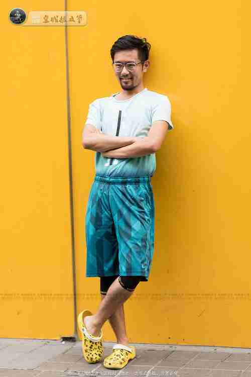 7月北京街拍，炎热夏季型男的时尚造型
